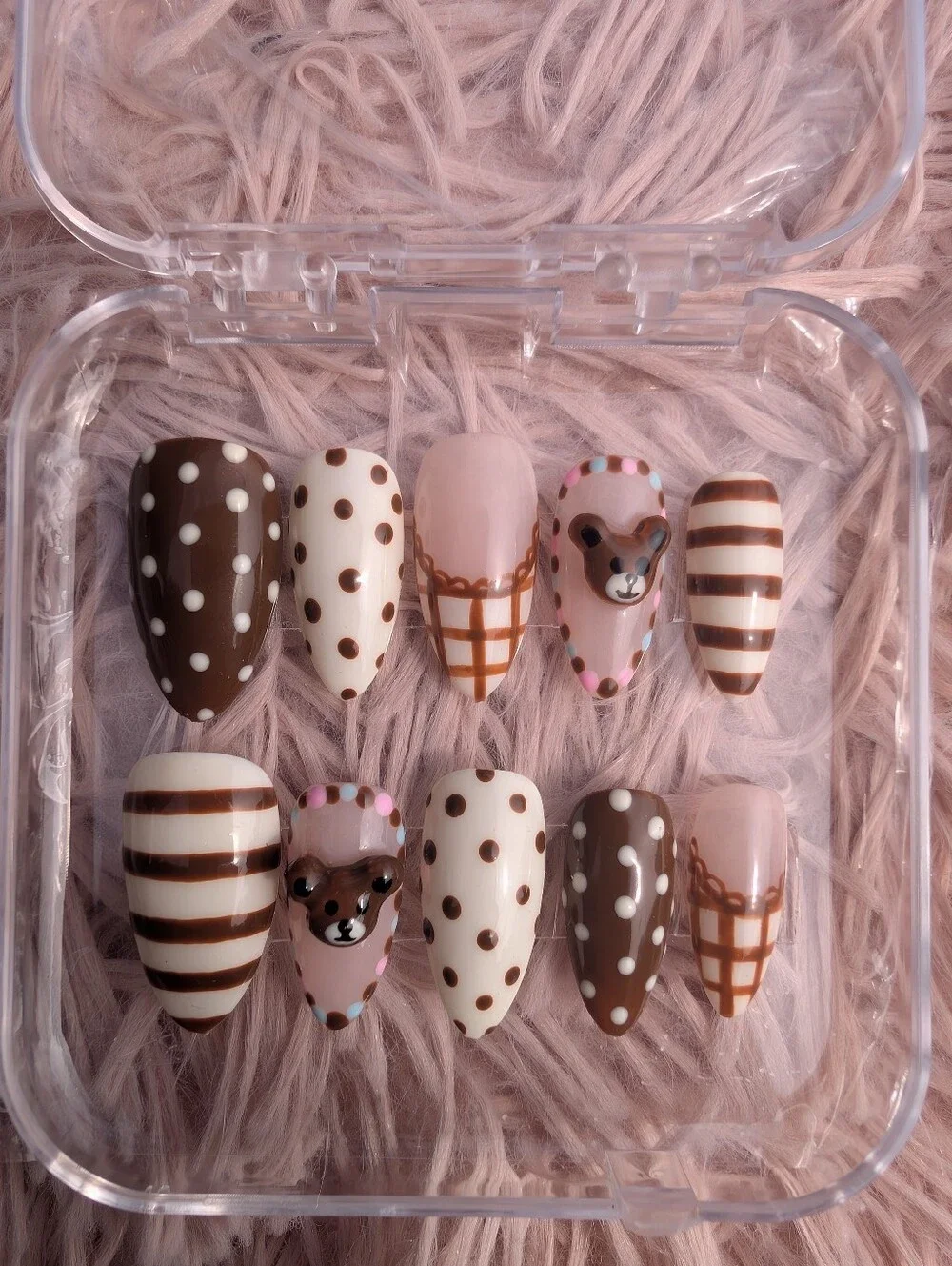 Press-On Nail Set - Brown & White 3D 🐻 Bears Set